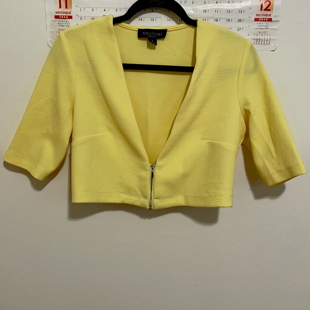 Perceptions New York cute cropped yellow top (S)